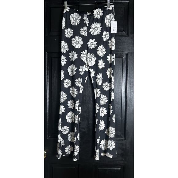Billabong Flower Print Nwt Women’s Pull In Pant Flare Style Size Large, 70’s - Picture 2 of 10